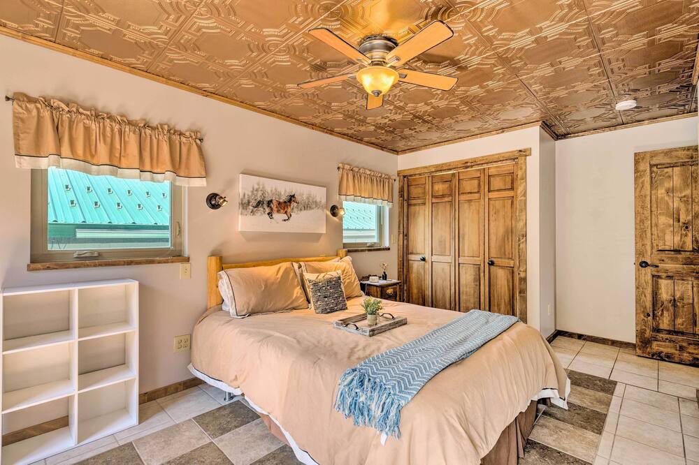 Photo of Bedroom in Silver Summit