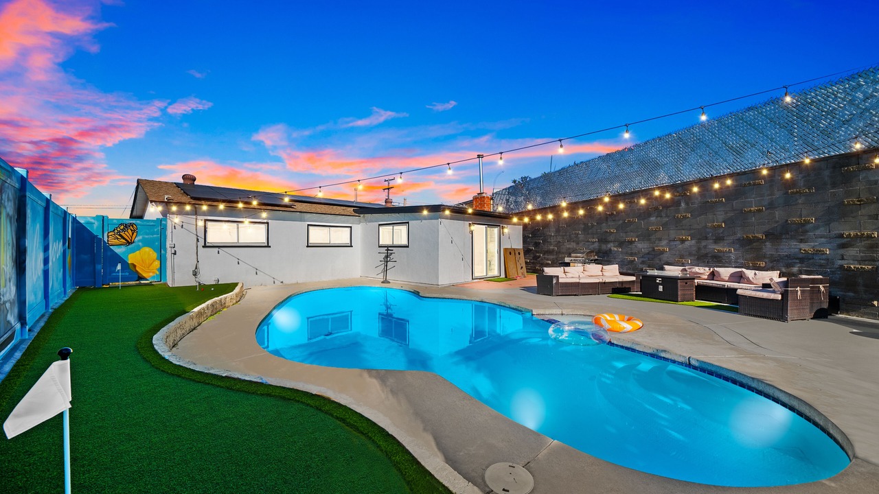Photo of Outdoor in Paradise Hills