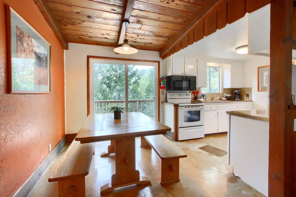 Photo of Kitchen in Oakhurst