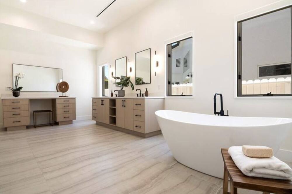 Photo of Bedroom in Los Angeles County