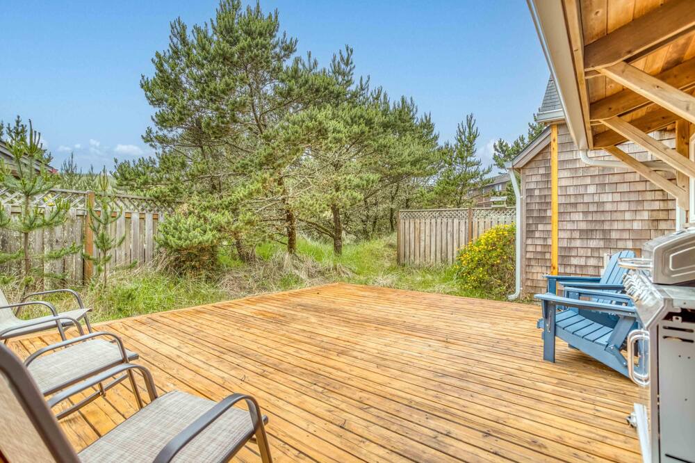 Photo of Patio Balcony in Kiwanda Shores