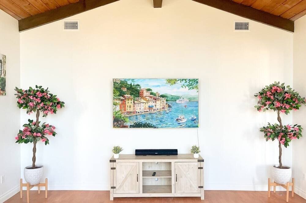 Photo of Bedroom in Bonita