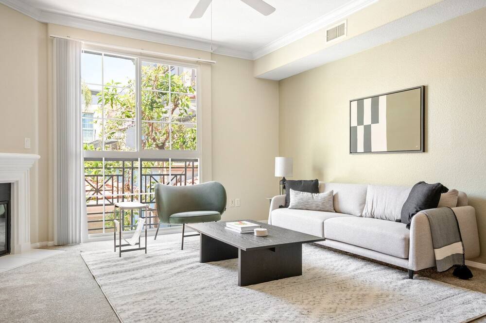 Photo of Livingroom in Verdugo Viejo