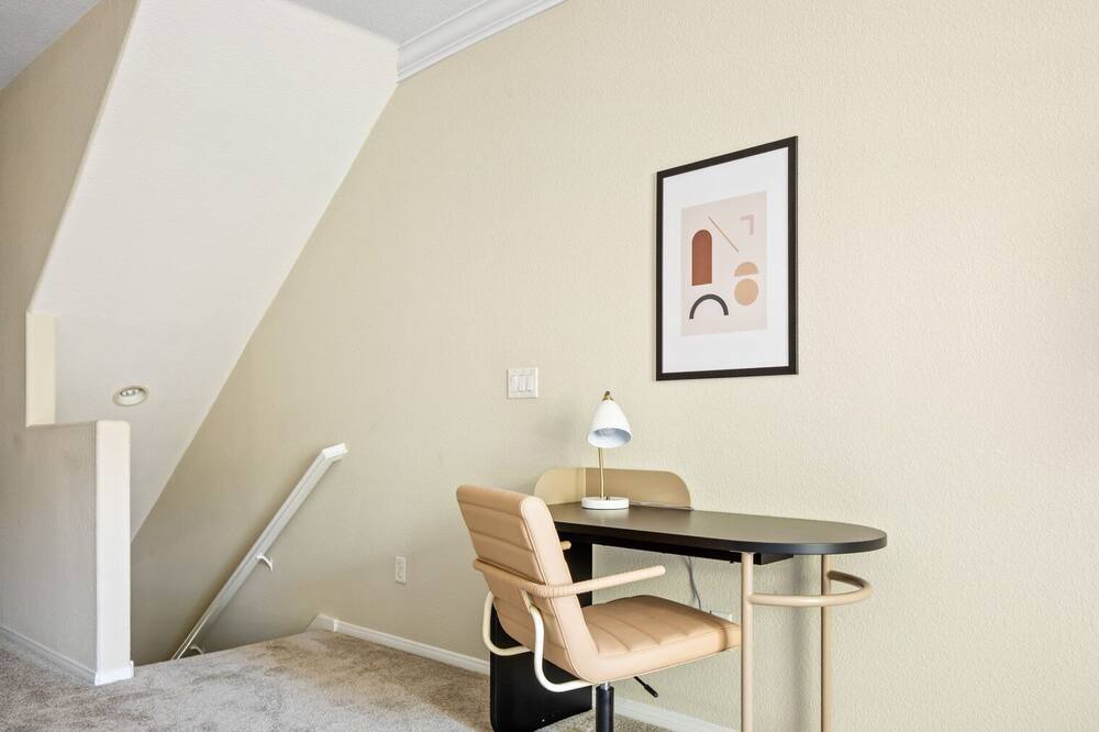 Photo of Bedroom in Verdugo Viejo