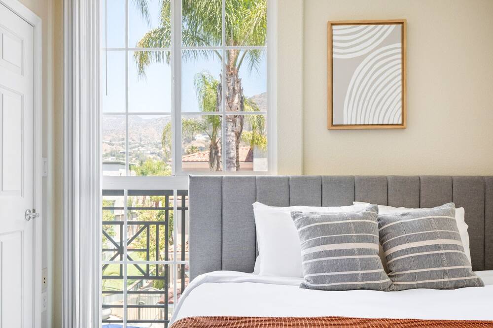 Photo of Bedroom in Verdugo Viejo