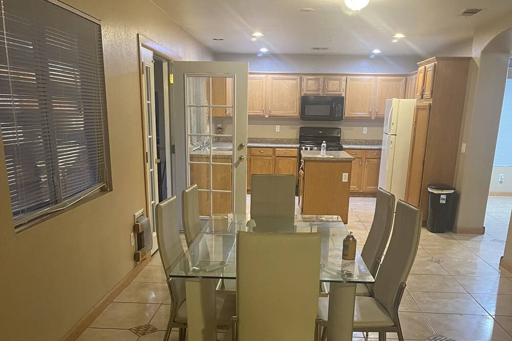 Photo of Kitchen in Centennial Hills