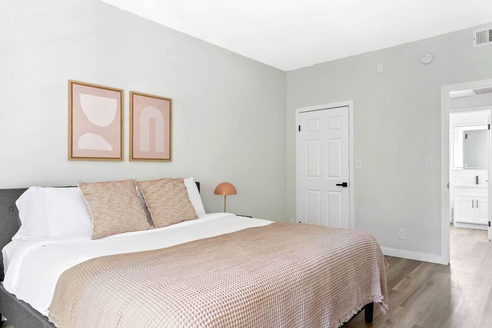Photo of Bedroom in Westwood