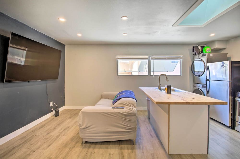Photo of Bedroom in National City
