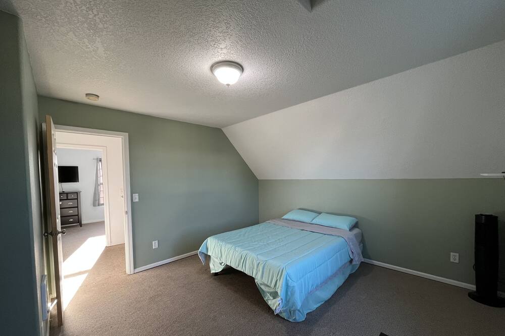 Photo of Bedroom in Tillamook