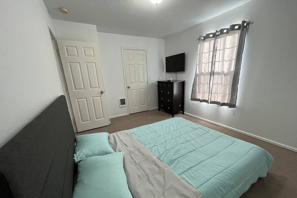 Photo of Bedroom in Tillamook