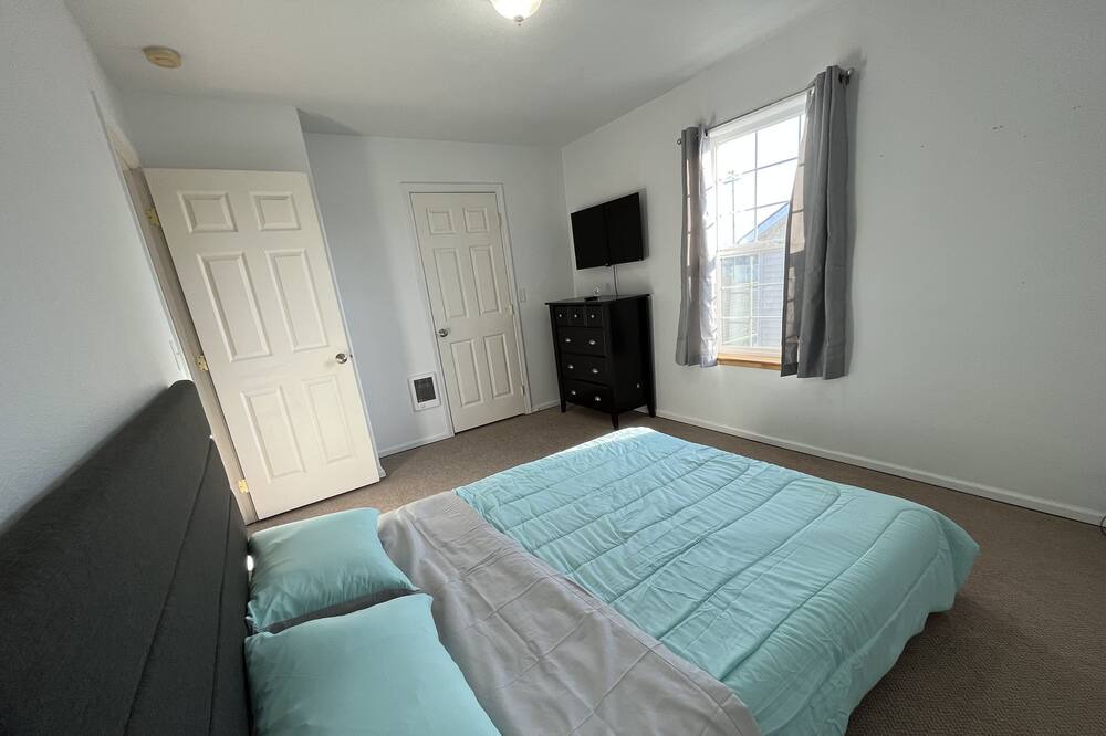Photo of Bedroom in Tillamook