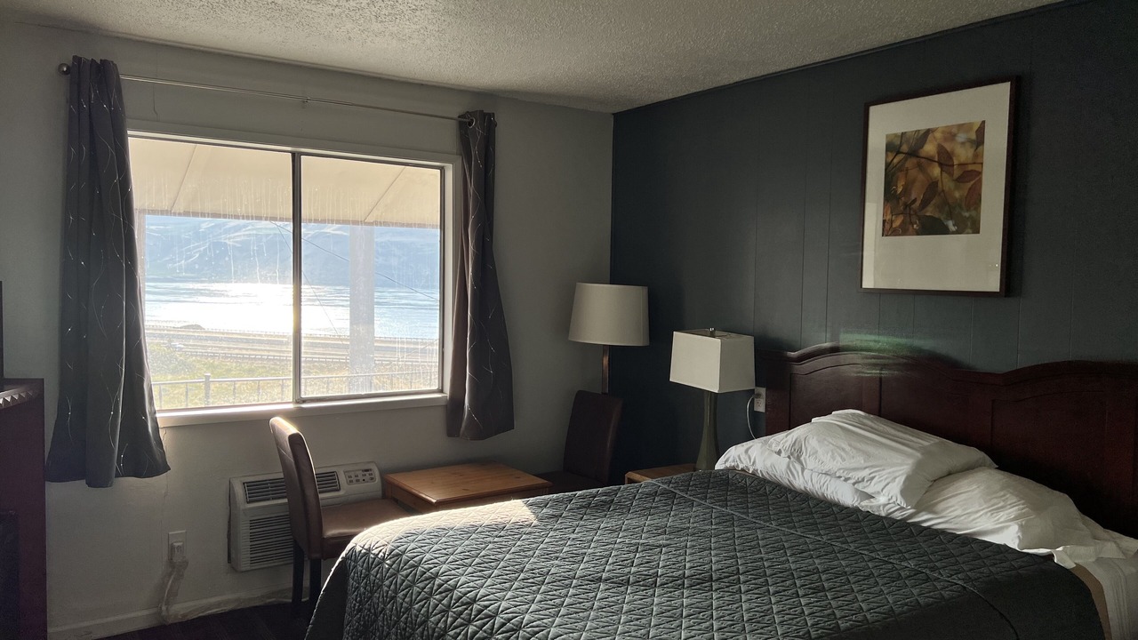 Photo of Bedroom in Biggs Junction