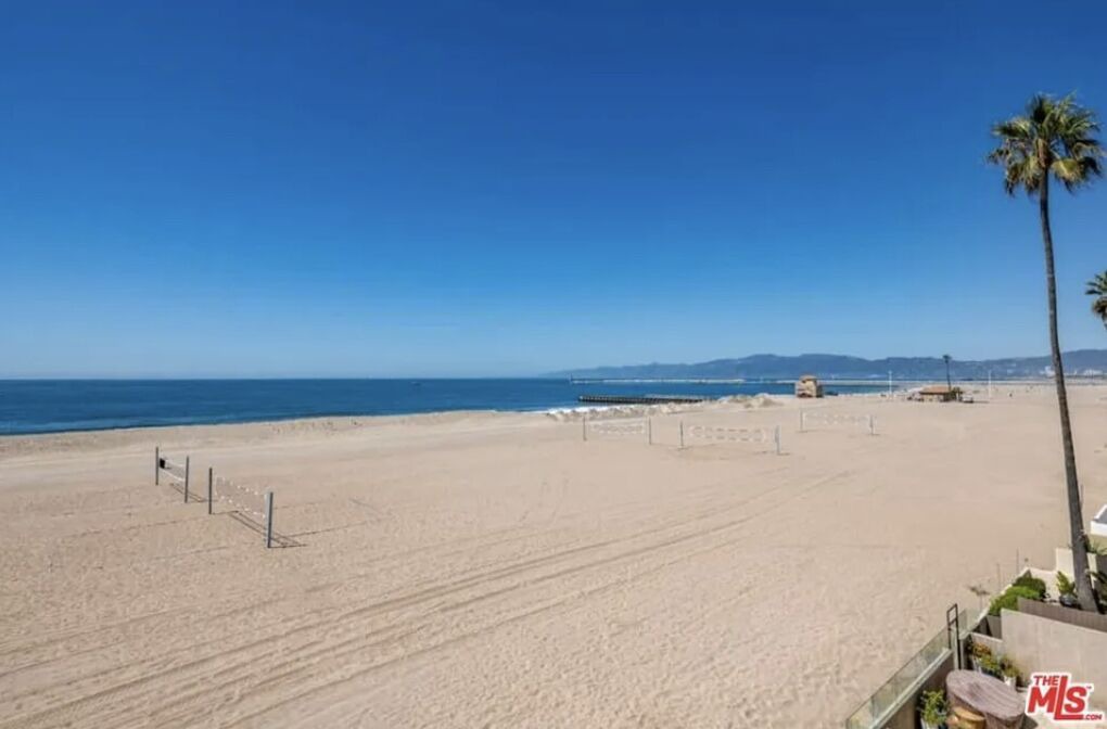Photo of Others in Playa Del Rey