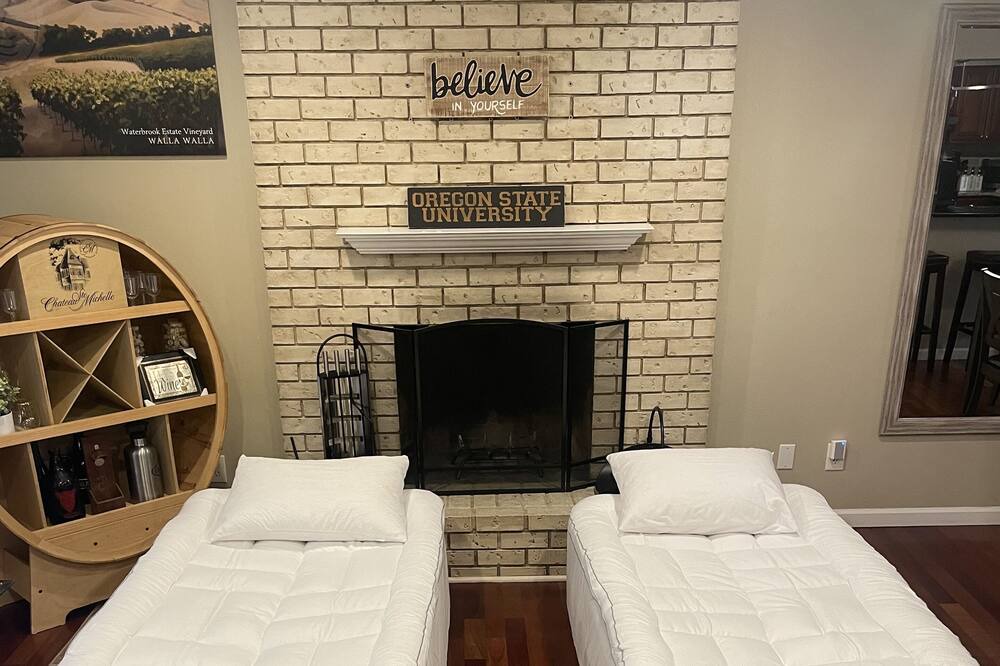 Photo of Bedroom in Gresham