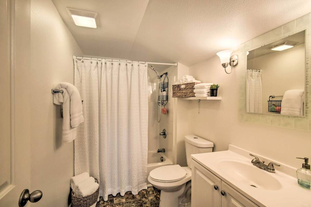 Photo of Bathroom in Raymond