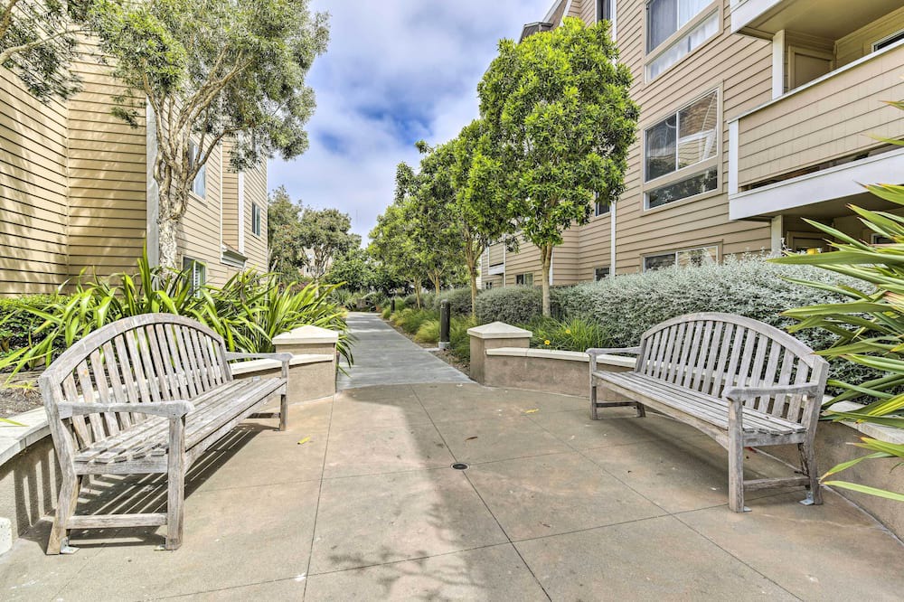 Photo of Others in Emeryville