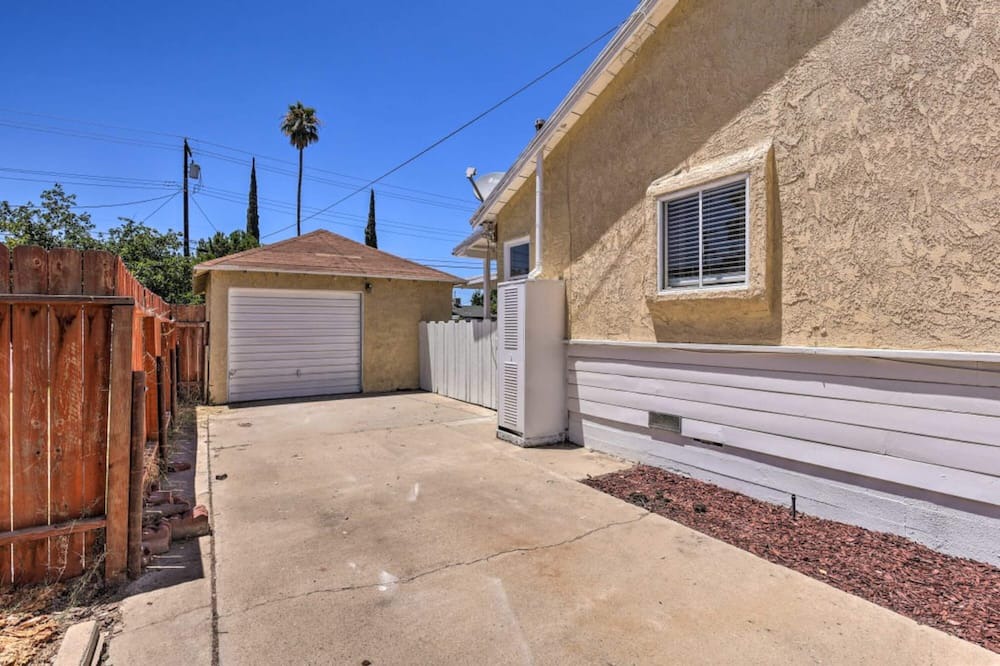 Photo of Outdoor in Bakersfield