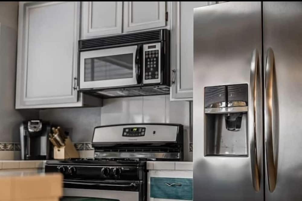Photo of Kitchen in McNeil Estates