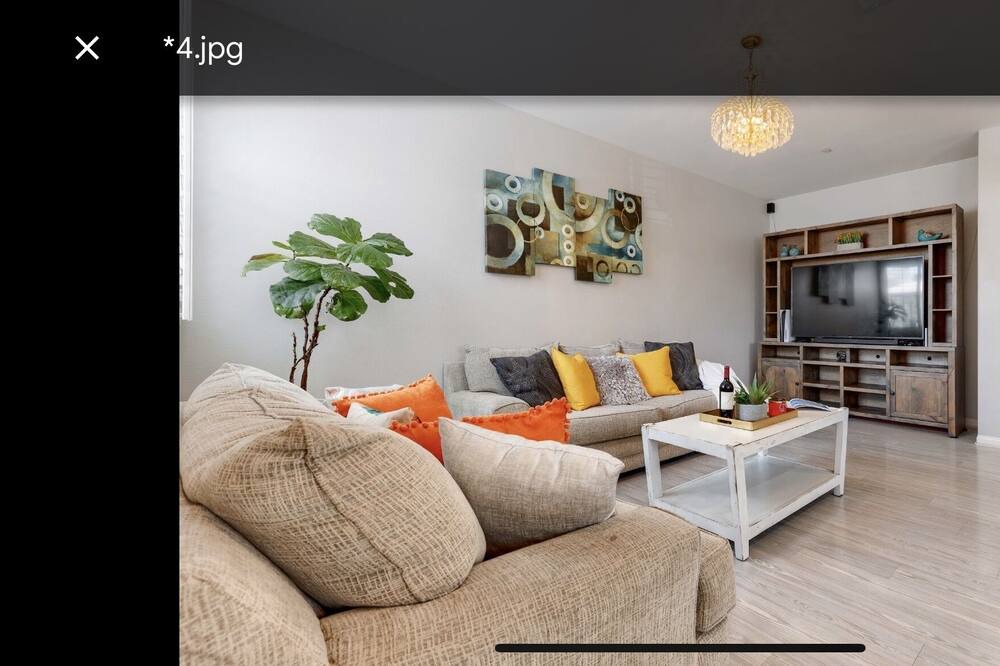 Photo of Livingroom in Otay Ranch