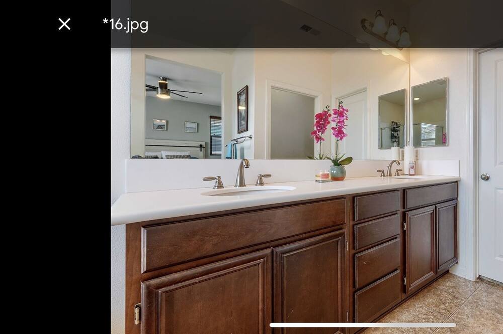 Photo of Bathroom in Otay Ranch