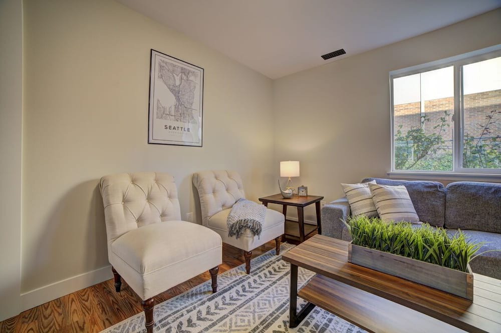 Photo of Bedroom in Greenwood