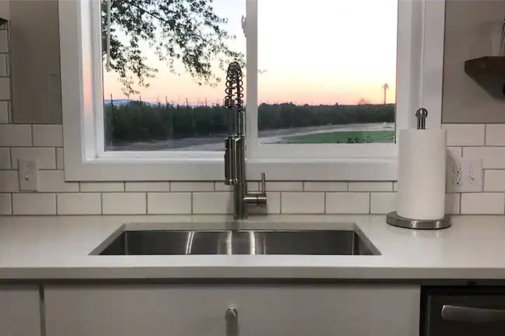 Photo of Kitchen in Benton City