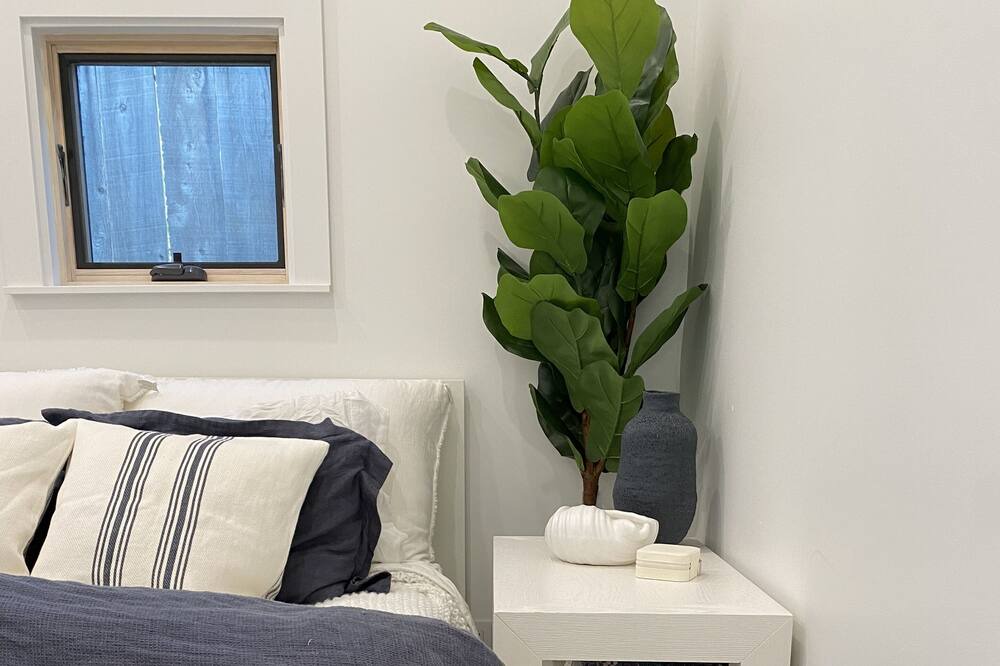 Photo of Bedroom in Townsite