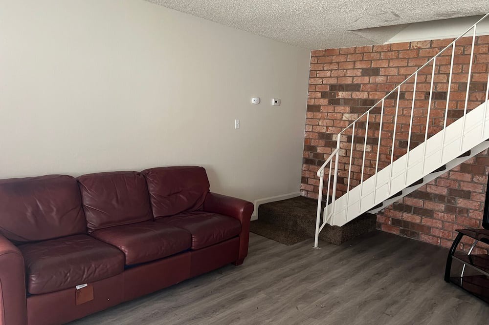 Photo of Livingroom in Antioch
