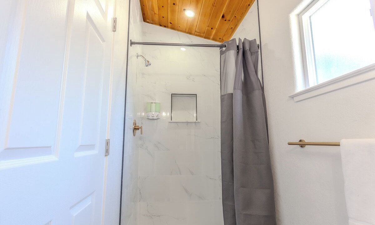 Photo of Bathroom in Sierra Tract