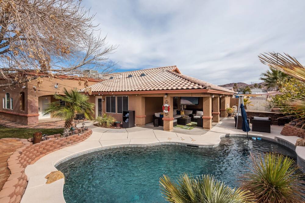 Photo of Outdoor in River Mountain