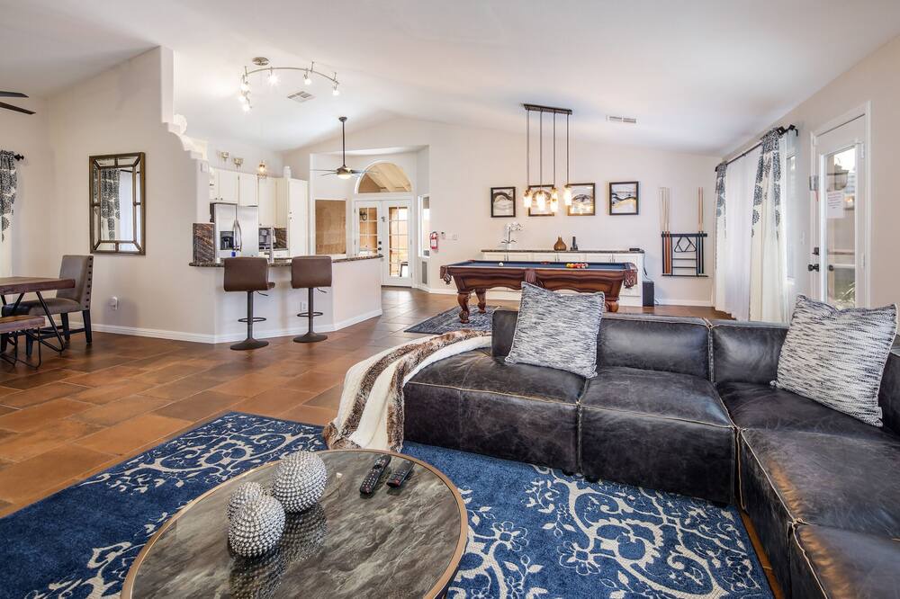 Photo of Livingroom in River Mountain