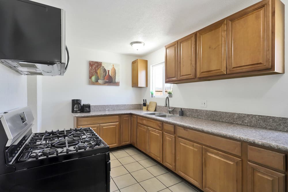 Photo of Kitchen in North Hollywood