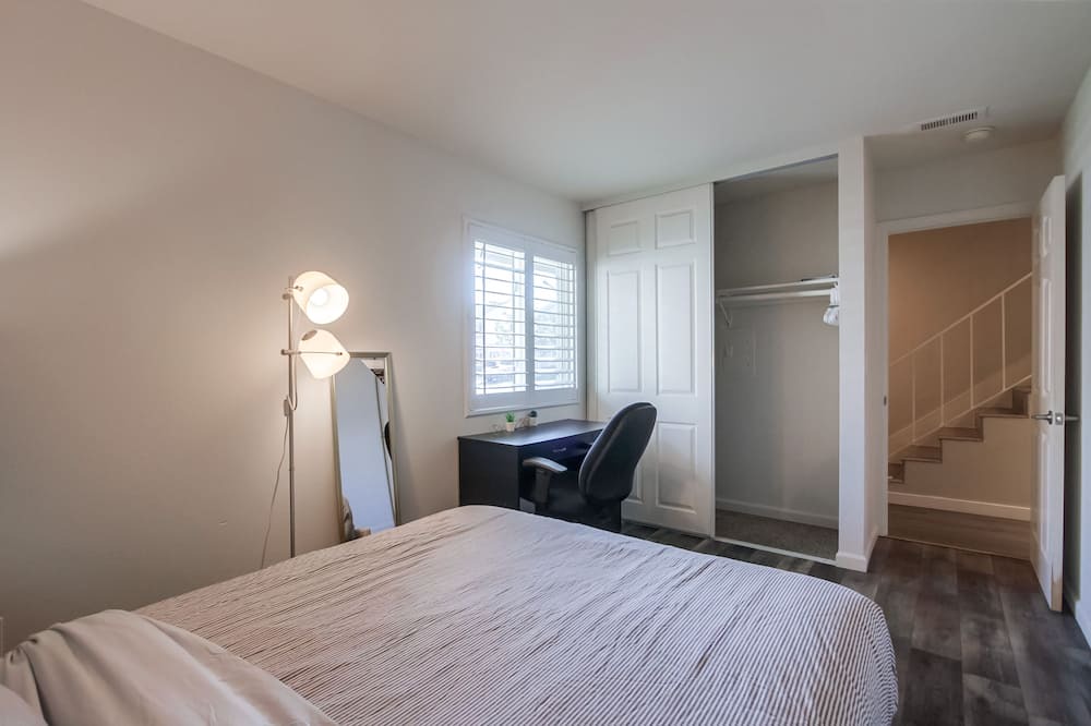 Photo of Bedroom in Clairemont Mesa