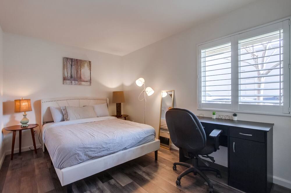 Photo of Bedroom in Clairemont Mesa