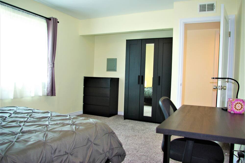 Photo of Bedroom in Swan Canyon
