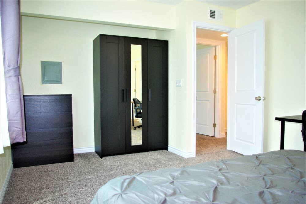 Photo of Bedroom in Swan Canyon