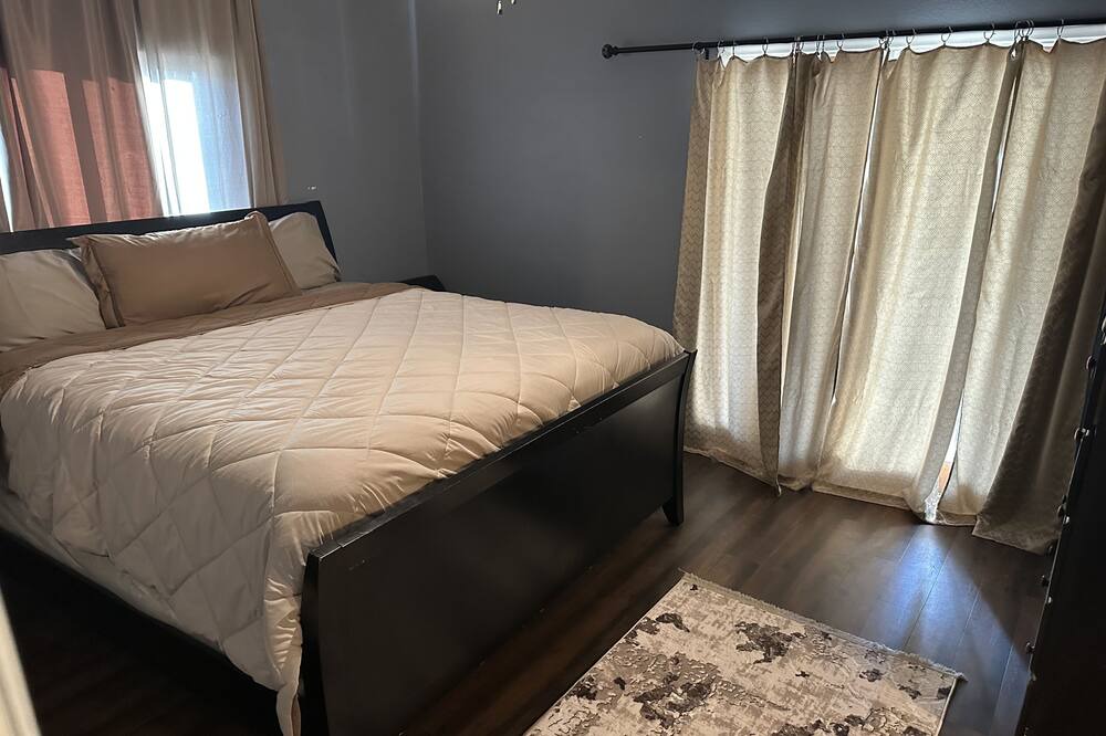 Photo of Bedroom in Victorville