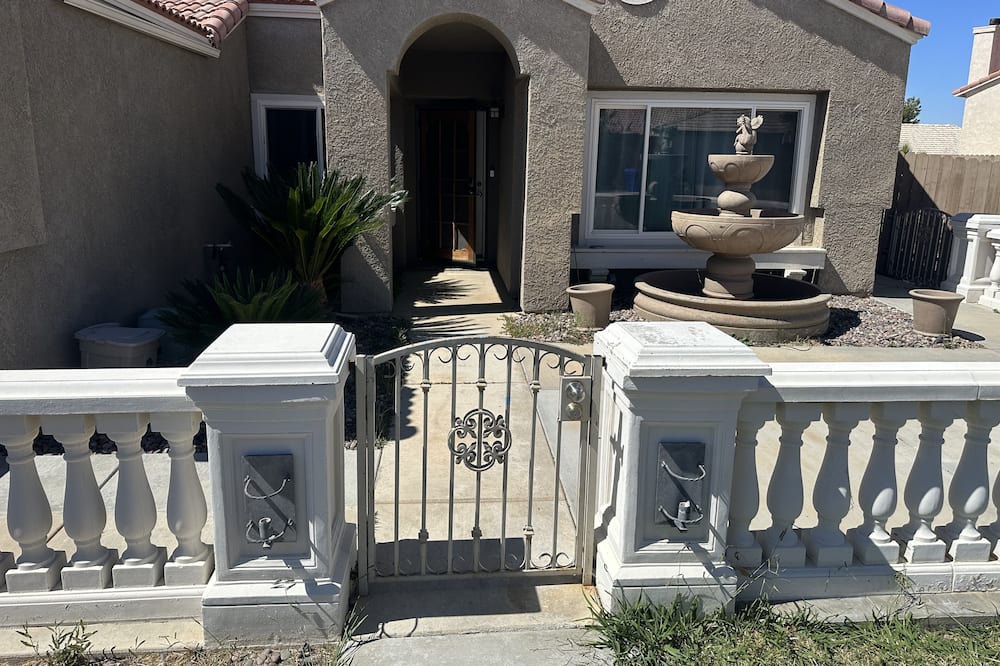 Photo of Outdoor in Victorville