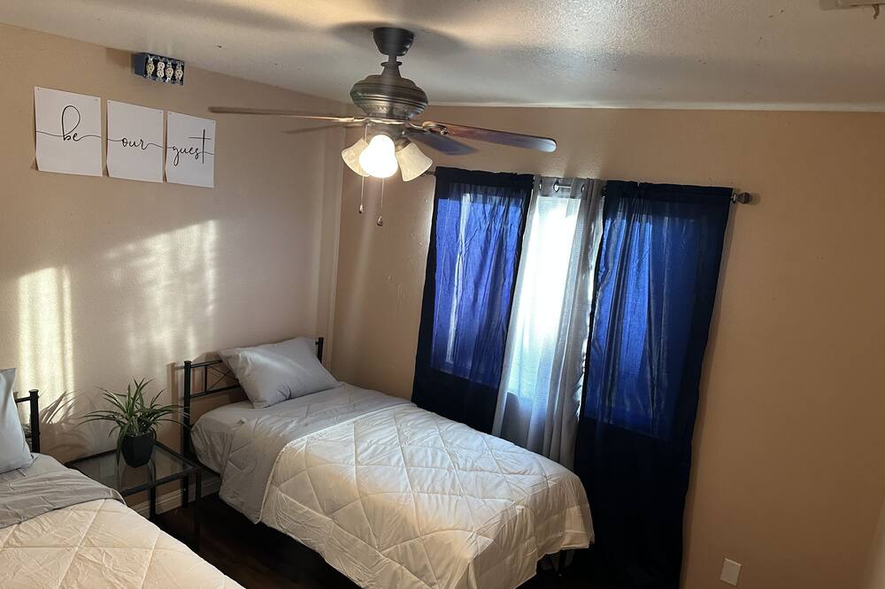 Photo of Bedroom in Victorville