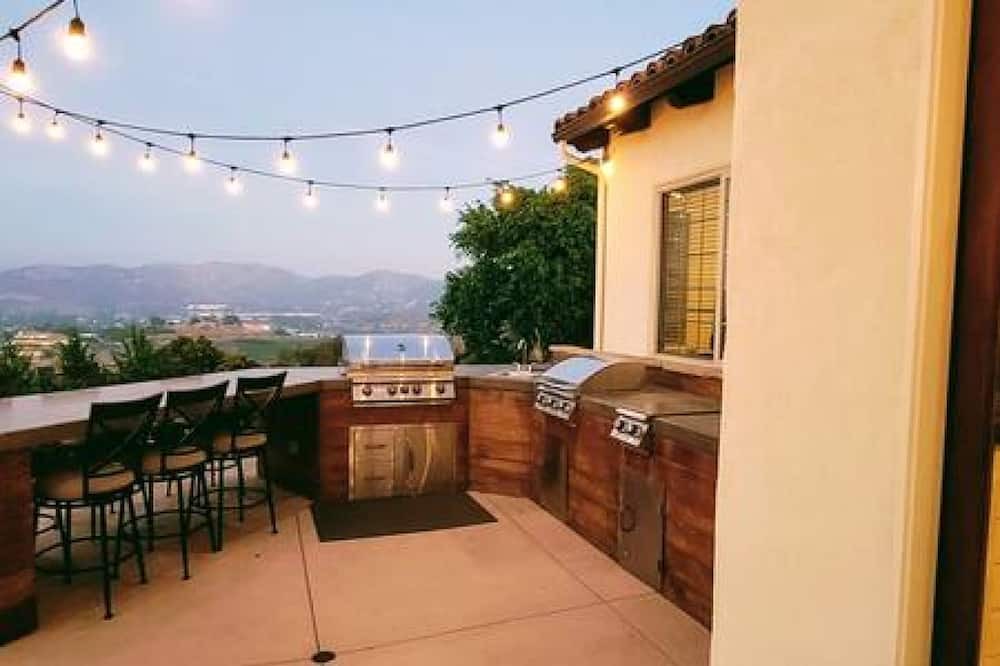 Photo of Outdoor in Vista