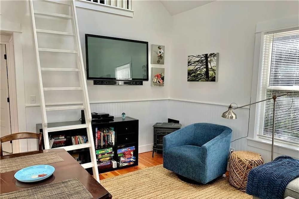 Photo of Livingroom in Seabrook