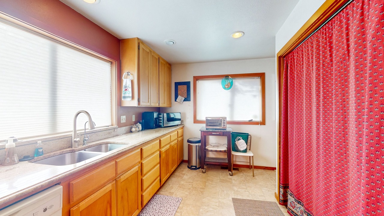 Photo of Kitchen in Port Orford