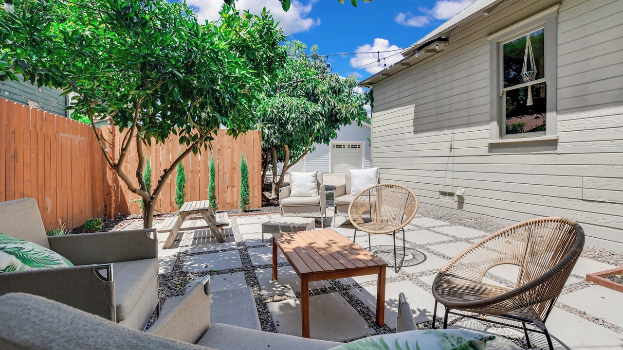 Photo of Patio Balcony in Downtown Riverside