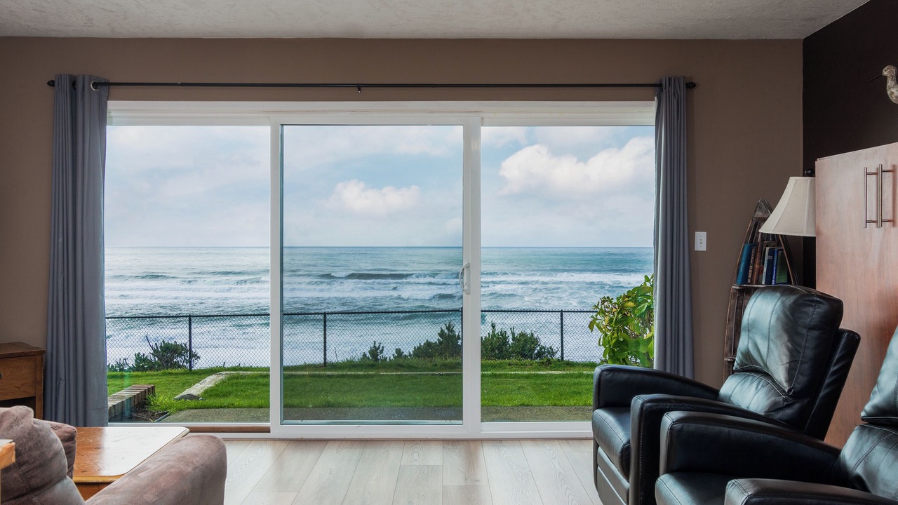 Photo of Others in Lincoln City