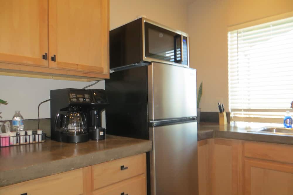 Photo of Kitchen in Camp Verde