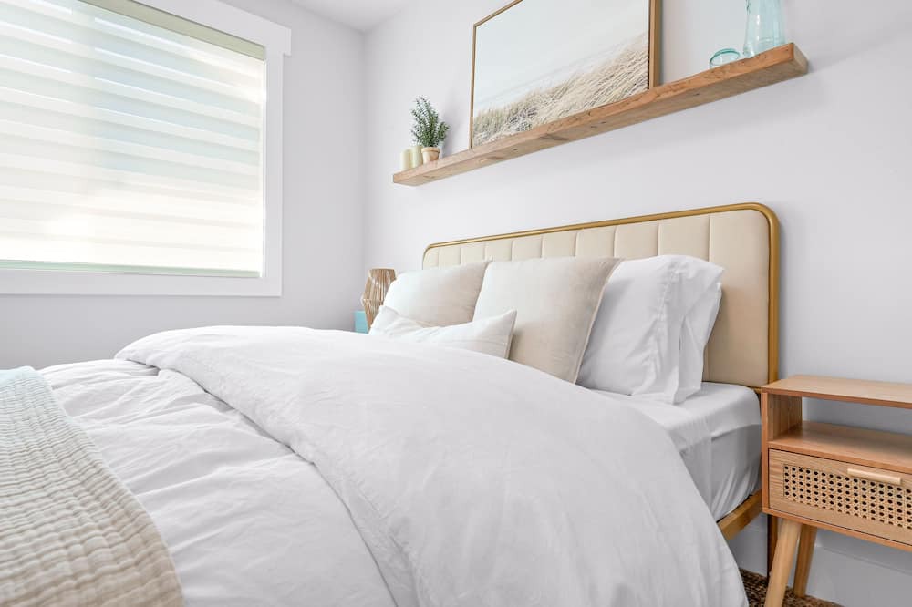 Photo of Bedroom in Birch Bay