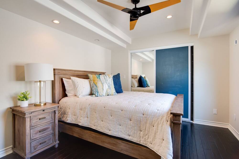 Photo of Bedroom in Tree Section