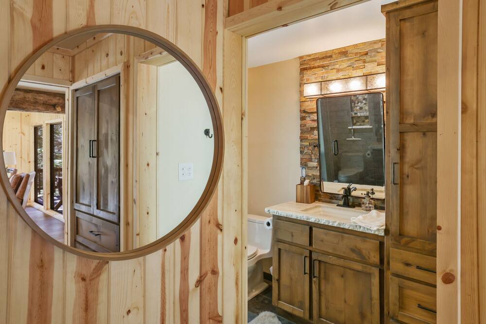 Photo of Bathroom in Camp Nelson
