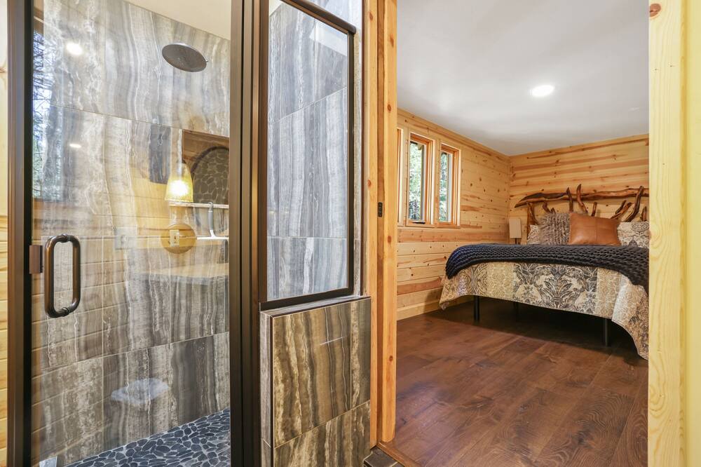 Photo of Bathroom in Camp Nelson