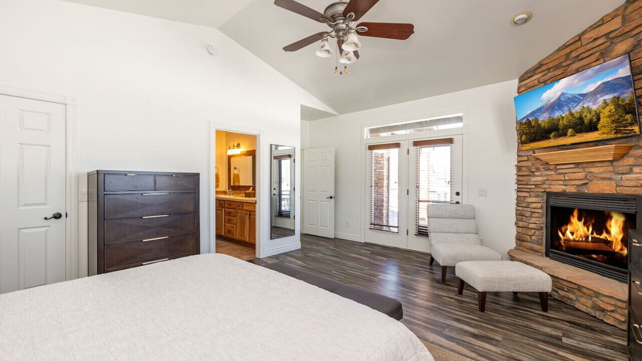 Photo of Bedroom in Baderville